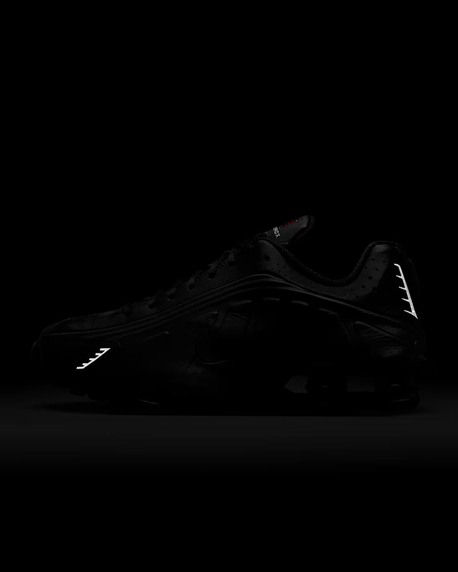 Nike Shox R4 Black/Bright Crimson/Black